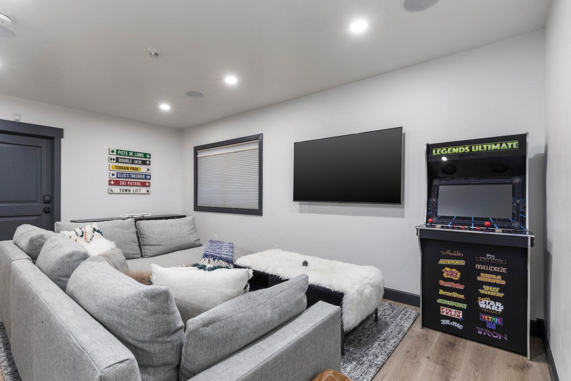 909 Park Ave Home パークシティ エクステリア 写真