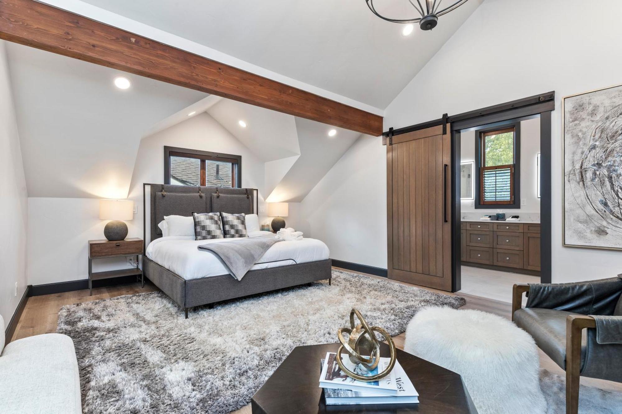909 Park Ave Home パークシティ エクステリア 写真