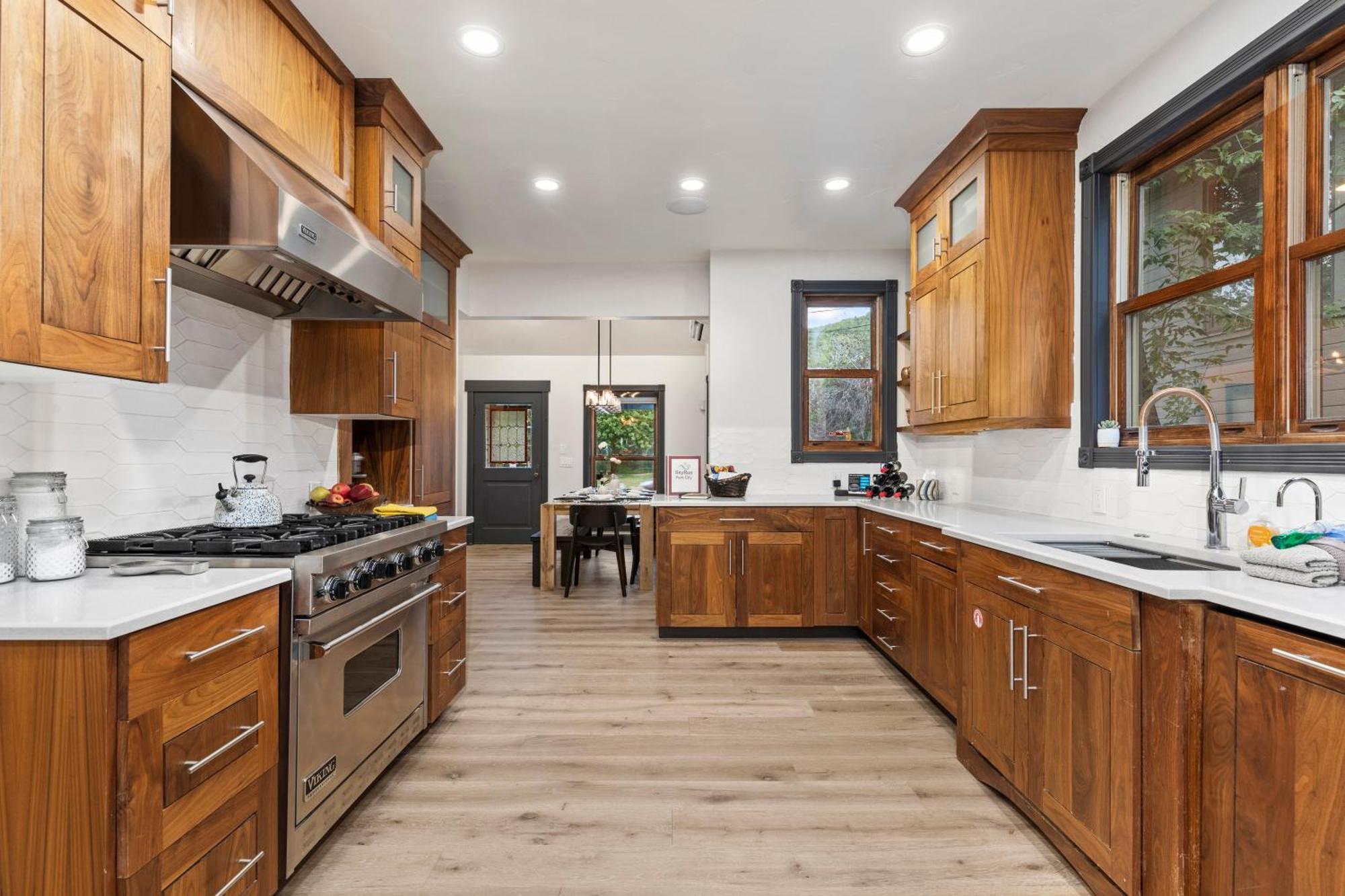 909 Park Ave Home パークシティ エクステリア 写真